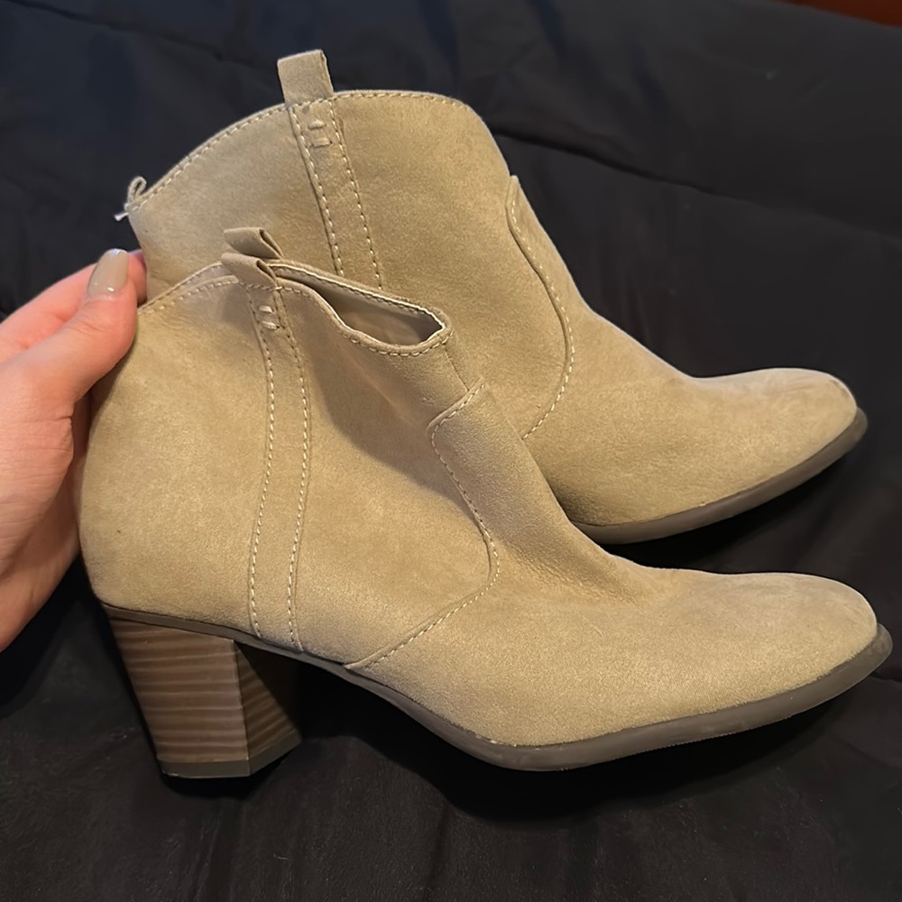 3 for $15 Old Navy suede boots